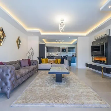 Villa Yalikavak Palmarinaya 500 Metre Bodrum