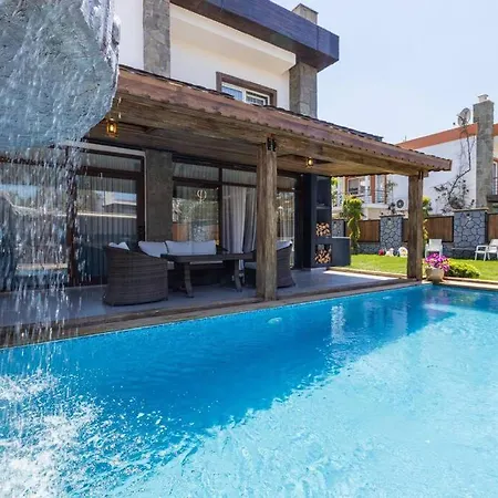 Villa Yalikavak Palmarinaya 500 Metre *